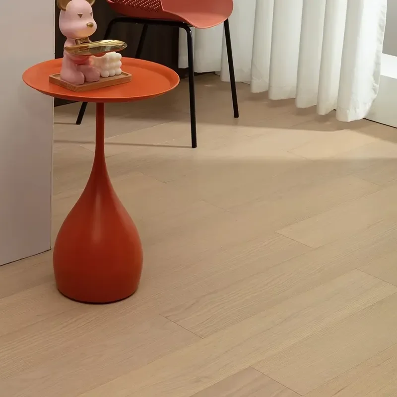 Interlocking White Oak Hardwood Floors Modern Hand Scraped Solid Wood Flooring Wear-resistant UV Surface for House