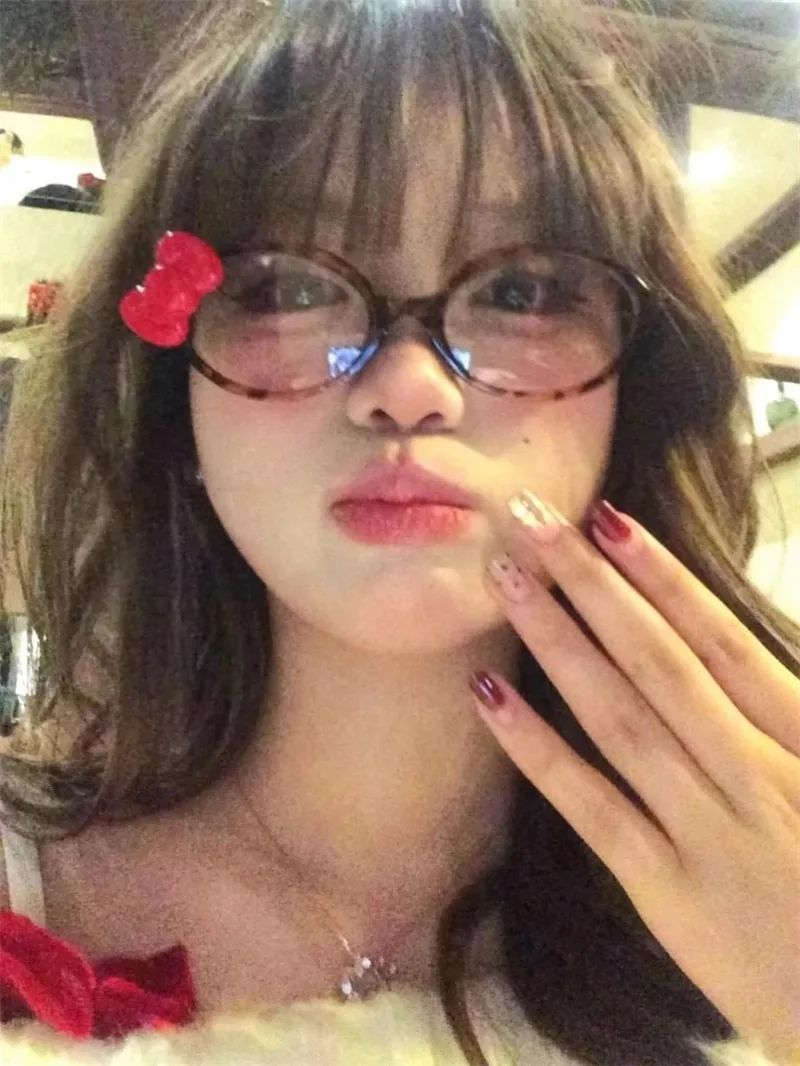 Y2K القوس الأحمر البيضاوي نظارات الأحمر ليوبارد طباعة إطار نظارات زجاجية ديكور الكمبيوتر مكافحة النظارات الزرقاء مع القيادة على شاطئ البحر