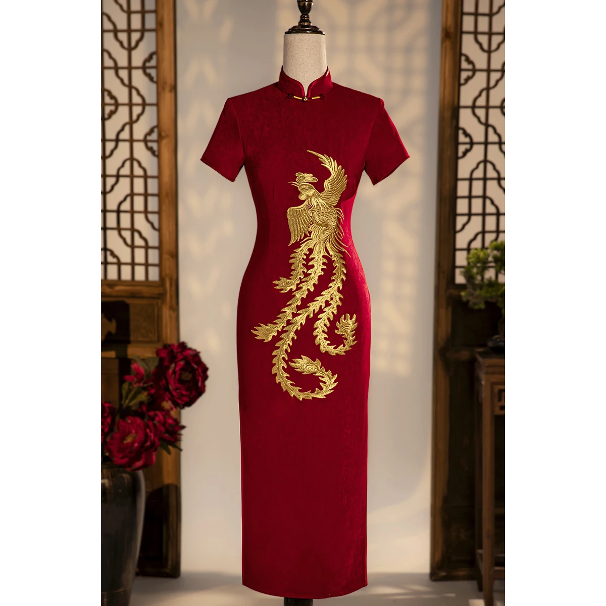 

Red Wedding Embroidered Phoenix High-end Momma Wedding Dr Long Sve ort Sve Retro Sle Polyester Fiber