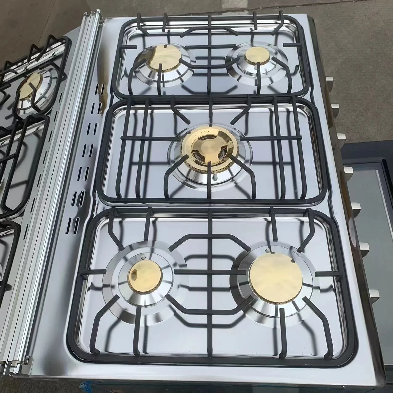 5 Head Stove Gas Burner Machine with Oven Vertical Conjoined Outlet Barbecue 900 Wide Model 1