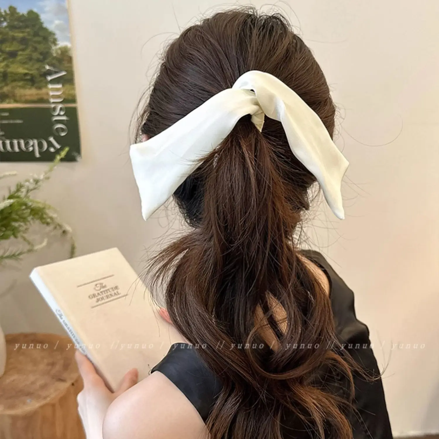 

Women's Bow Banana Clip | Korean Velvet Hair Claw | Large Scrunchies for Thick Hair | Elegant Bow Updo Hair Clip