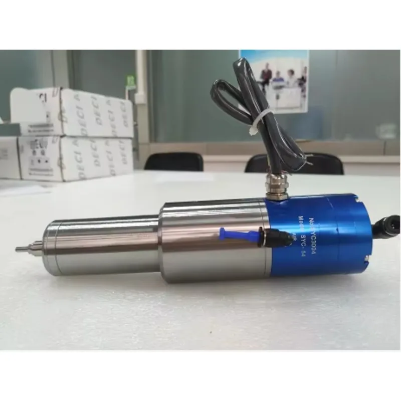 

Высокое качество 2,2 кВт с водяным охлаждением, двигатель шпинделя фрезерного станка с ЧПУ, контроллер с ЧПУ, шпиндель шагового двигателя