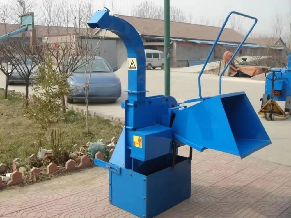 Heavy Duty Hydraulic Mini 4x4 Wood Chipper Tractor Machine Shredder High Quality for Sale