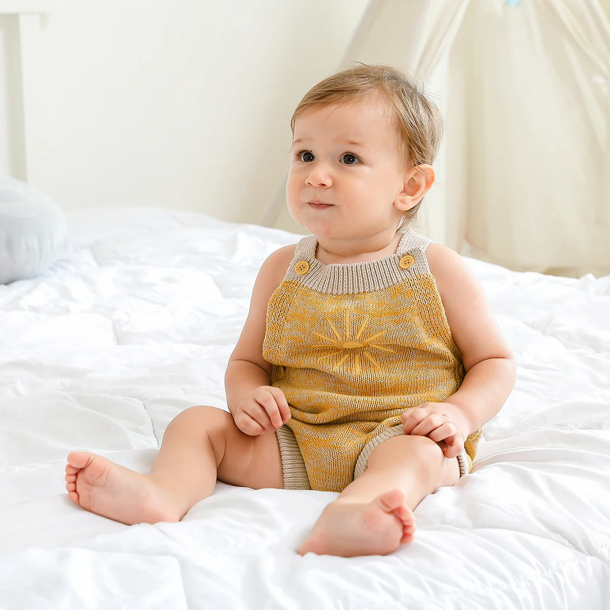 New Autumn Baby Clothes 0-18M Thin Style Girls Boys Bodysuits Knit Sunflower Embroidery Jumpsuit Toddler Suspenders One Piece
