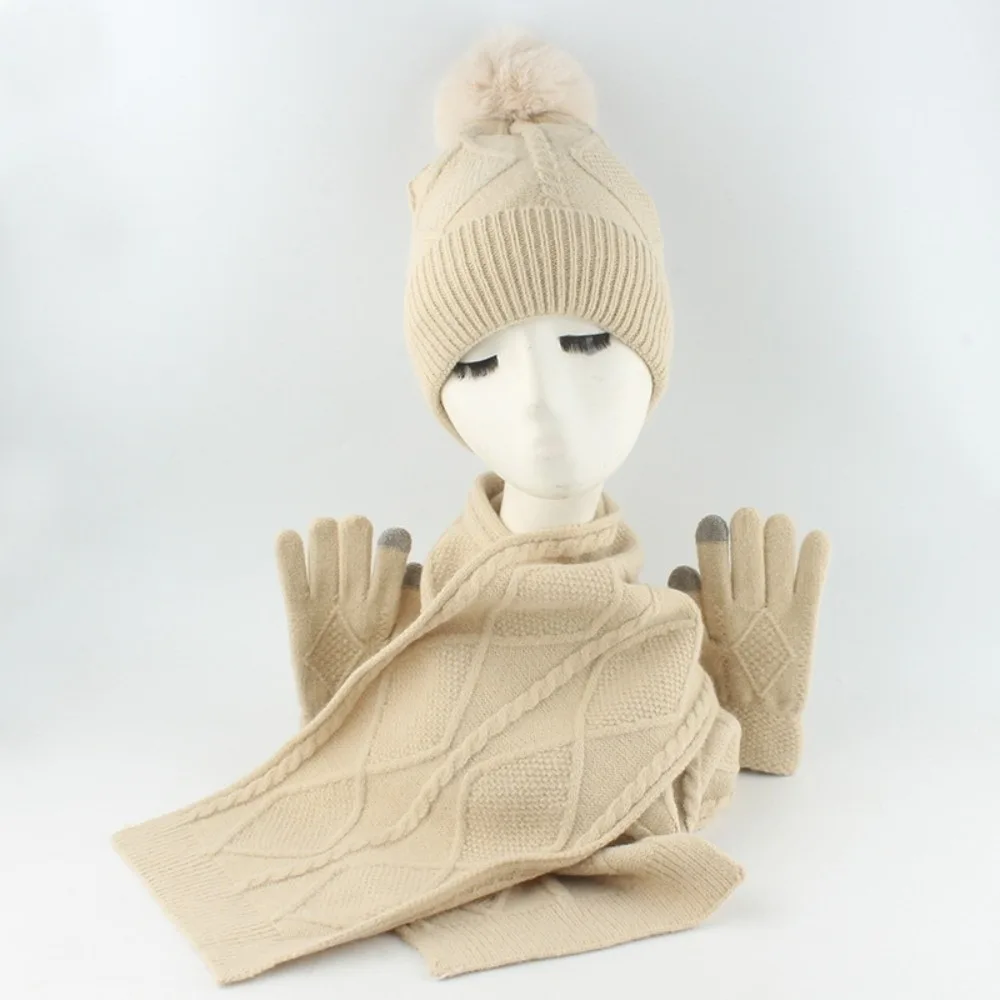 versatile-elastic-scarf-and-hat-set-warm-touch-screen-cold-proof-gloves-rhombus-patterned-thickened-pullover-cap-windproof