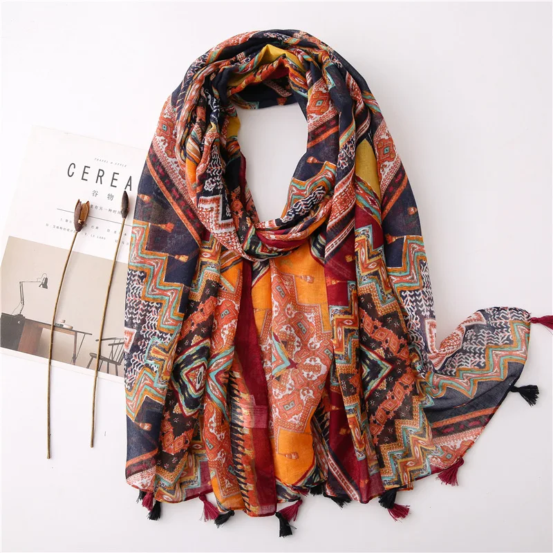 2024 Designer Brand Women Scarf Classical Print Lady Shawls Cotton Feeling Soft Oversize Hijabs Neck Headband Tassel Foulard