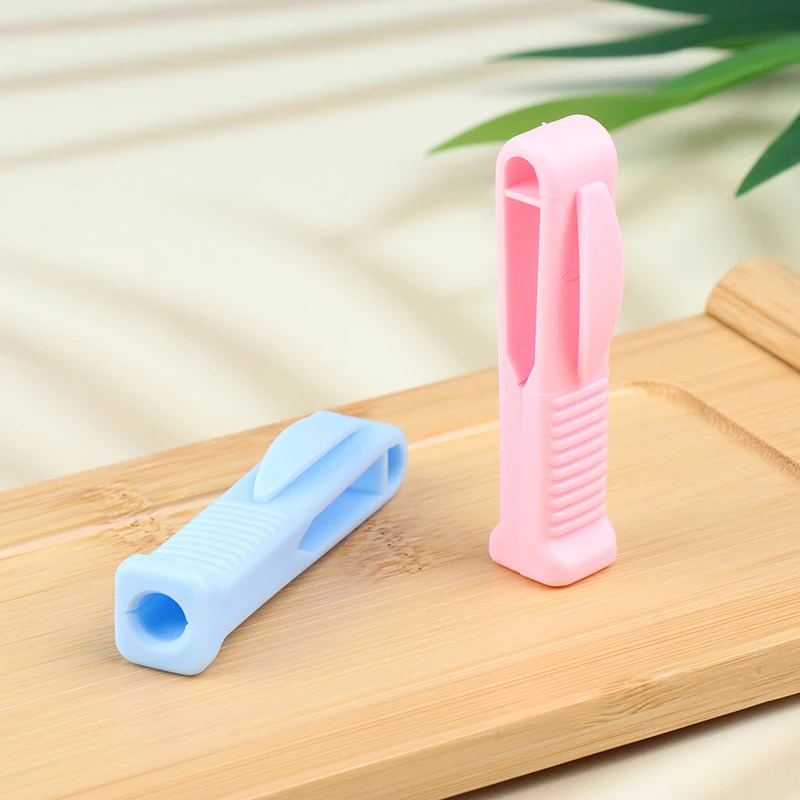 Eco-Conscious Ampoule Opener: Durable & Reusable Medical Tool - close-up view