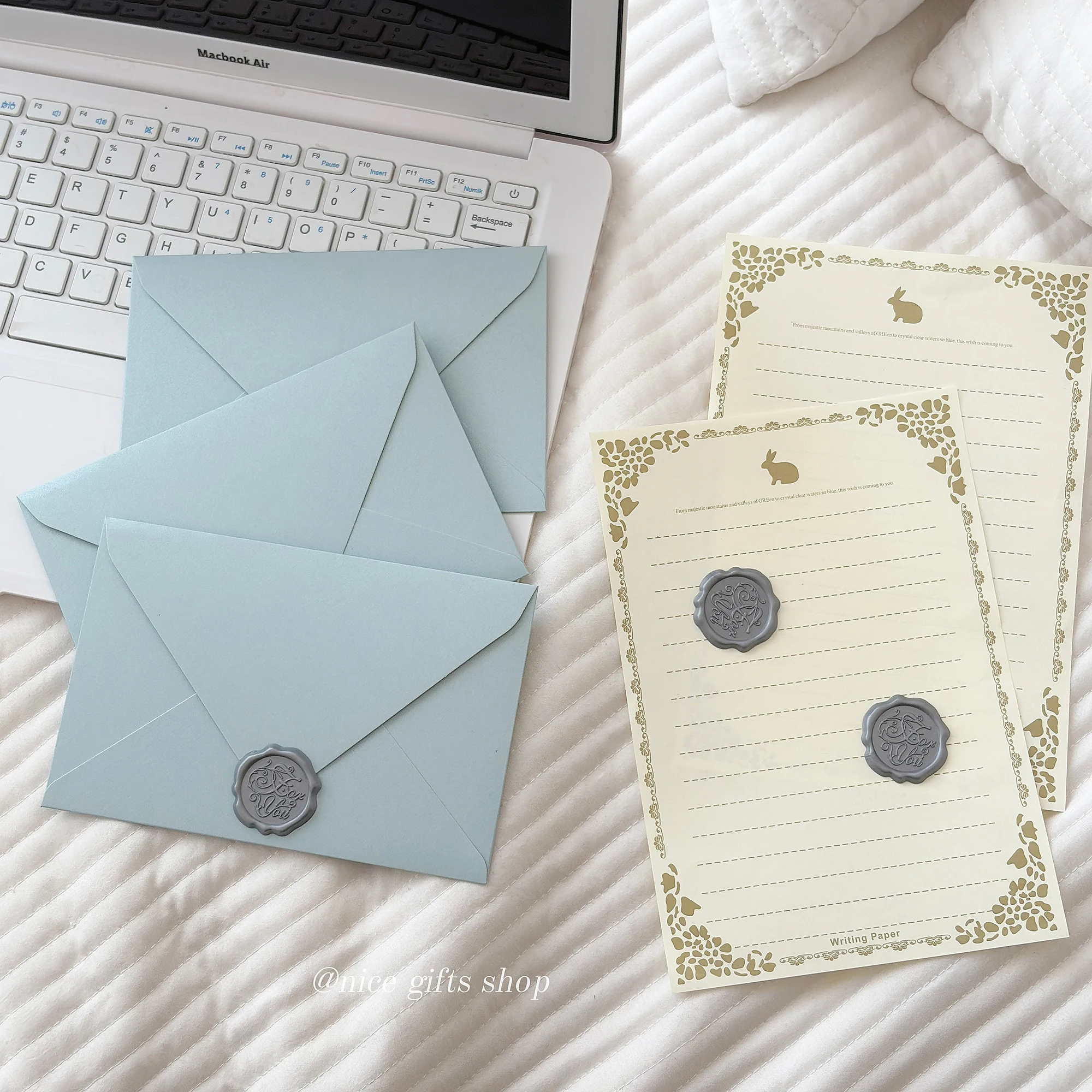 1 set of pearlescent envelope stationery set Holiday handwritten confession blessing letter  Wedding party invitations