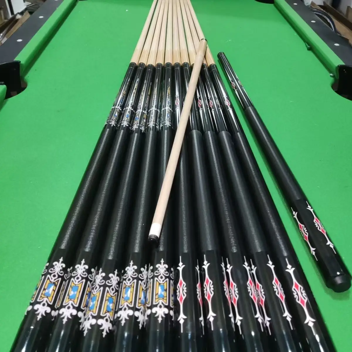 عظة بلياردو من خشب القيقب عالي الجودة مع عمود من ألياف الكربون ومفصل فولاذي 13 مم تصميم خفيف الوزن لحمام السباحة والسنوكر #5