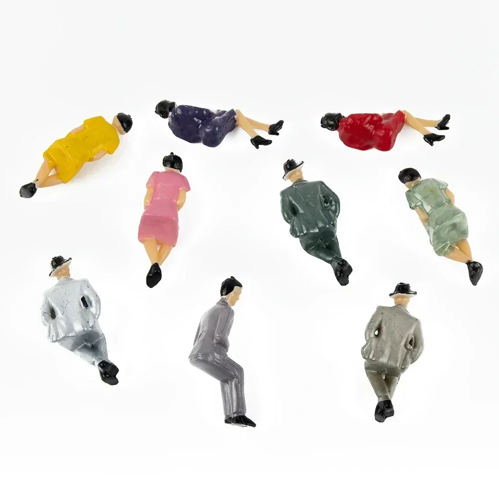 50Pcs 1:32 Budynek Mały Kolor Siedzący Człowiek Piasek Stół Model Rzemiosło Zabawki Malowane Model Ludzie Figurka Siedzący Złoczyńca Zabawka dla dzieci