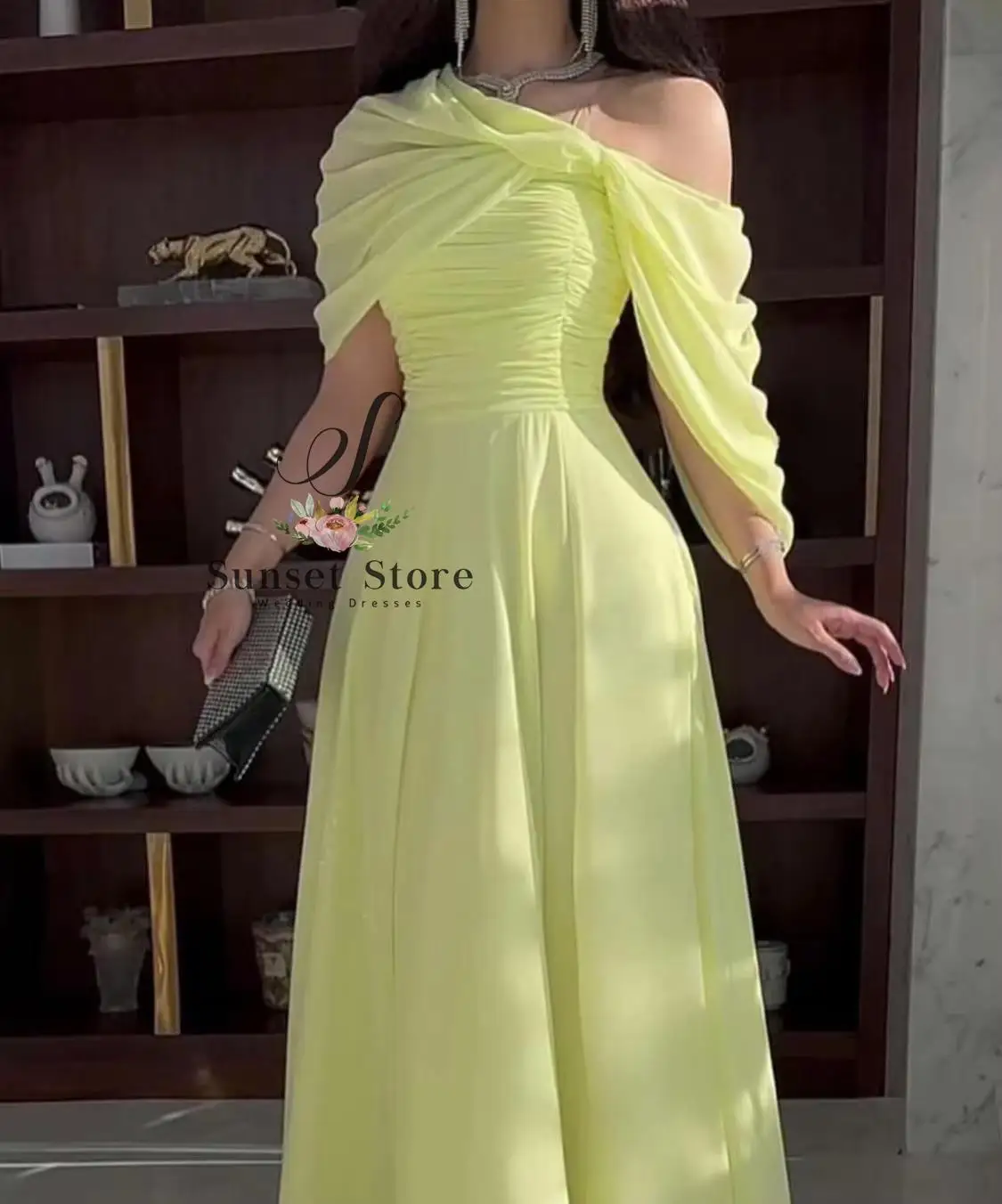 Abito da ballo giallo sexy saudita personalizzato da donna in chiffon pieghettato abito da sera lungo fino al pavimento abiti da cerimonia formale