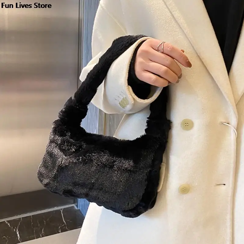 Women Fluffy Fur Totes Winter Plush Bag Soft Fleece Handbags Female Party Wedding Furry Fur Clutch Fashion Shoulder Purse 2023