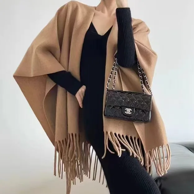 

Stylish Women Knit Shawl Soft Smooth Breathable Korean Fashion Outdoor Front-Tie Shawl Premium Anti-Pilling for Comfort M37