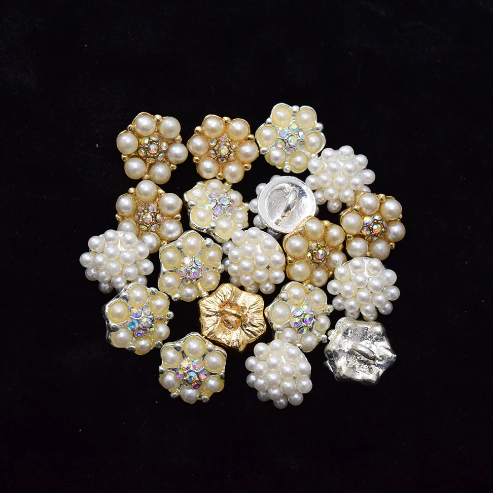 10Pcs/Lot Various Pearl And Rhinestone Small Exquisite Buttons For Shirts Clothing Decorative Accessories Buttons