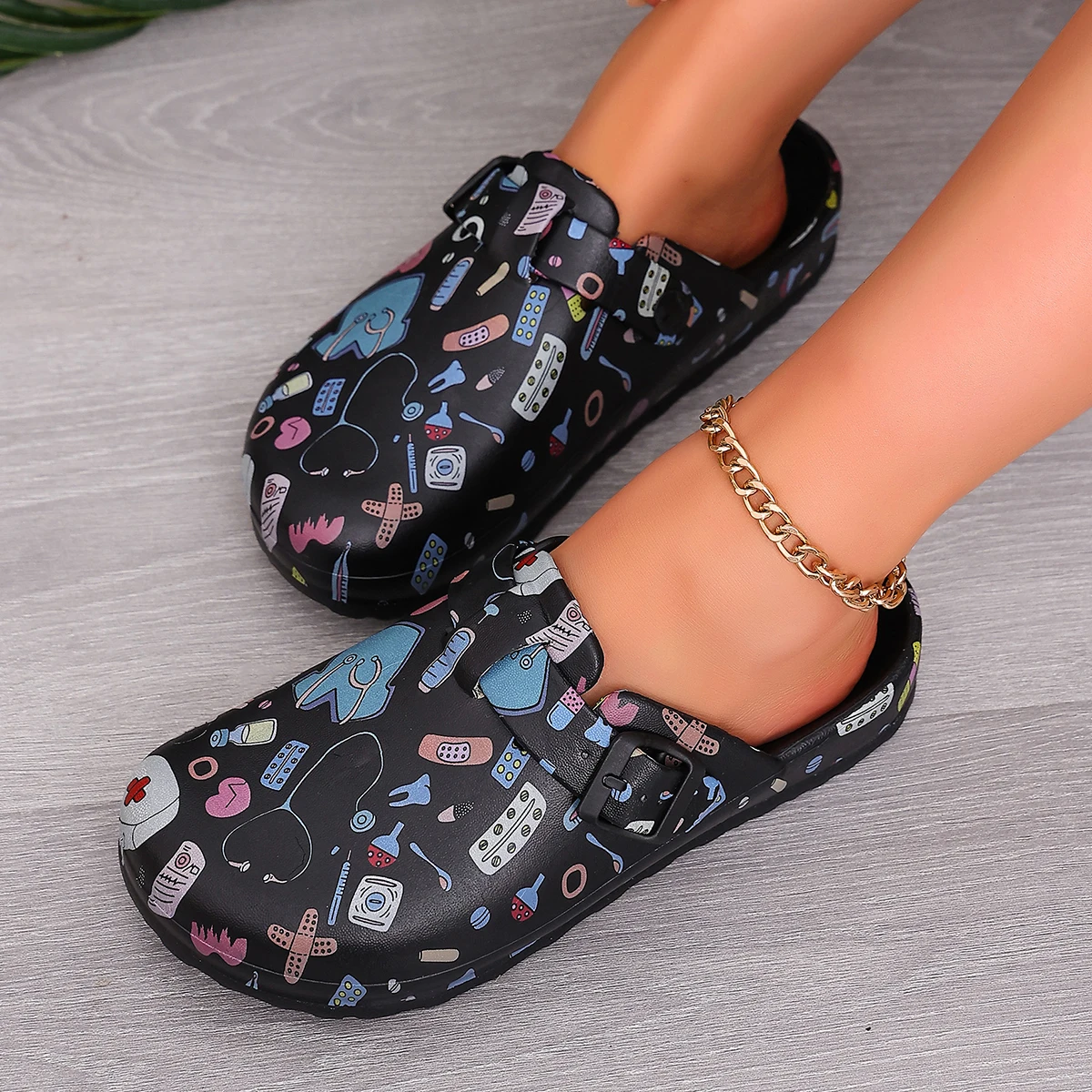 Schwarze Damen-Mules mit Doppelschnalle, wasserdichte Plateau-Keilsandalen, perfekt für den täglichen Weg zur Arbeit, bequeme Hausschuhe – Detail 5