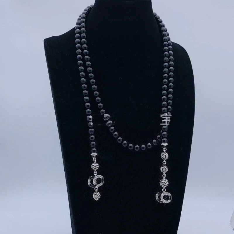 

Новое ожерелье 2025 года, романтическая подвеска премиум-класса с милым дыханием, подходящая для повседневного сочетания