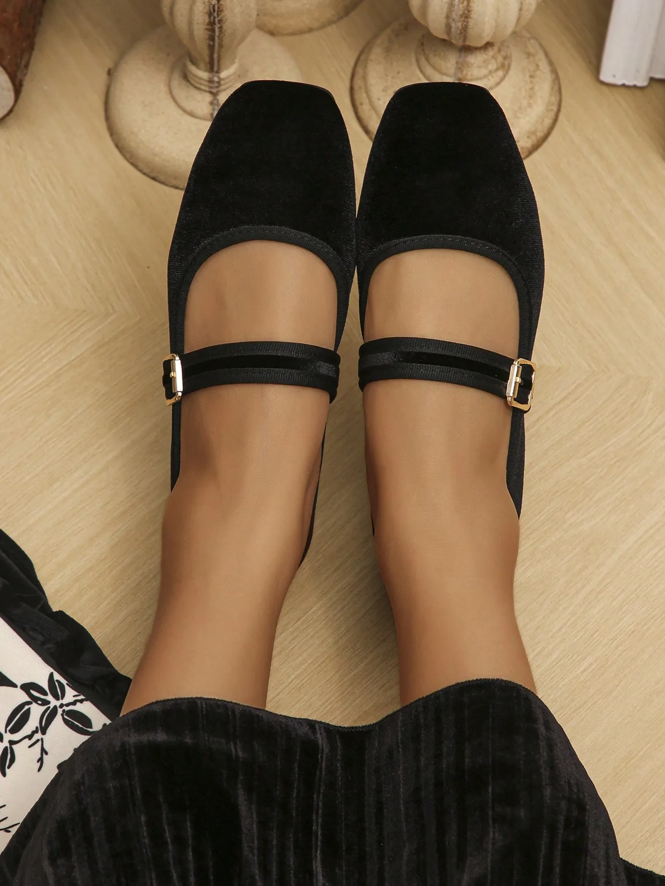 Cross-Border Trade Plus Size 35-43 New Fashion Black Suede Square Toe, Random Elegant Pattern Women's Comfortable Flat Mary Jane Ballet Shoes，sx2409097310784887