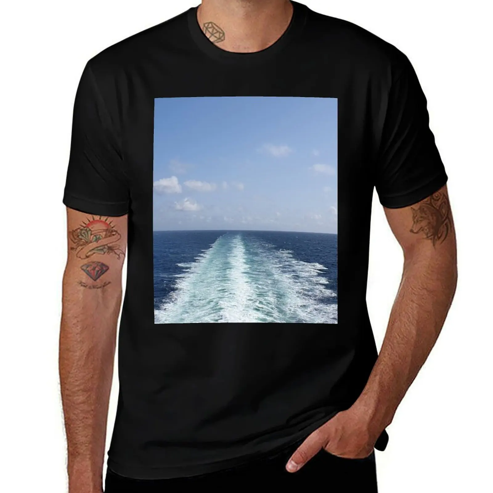 

Ship Tracks On The Open Ocean One Last Look Back T-Shirt anime t shirts oversize t shirt for man 100 percent cotton T-shirt