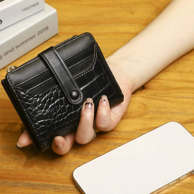 

Women New Short Money Clip Small Wallet Fashion Crocodile Zipper Buckle Leather Wallet Coin Purse Card Urban Simplicity