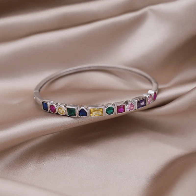 Korean fashion jewelry 18K gold plated luxury color zircon love square closed bracelet elegant women's wedding party accessories