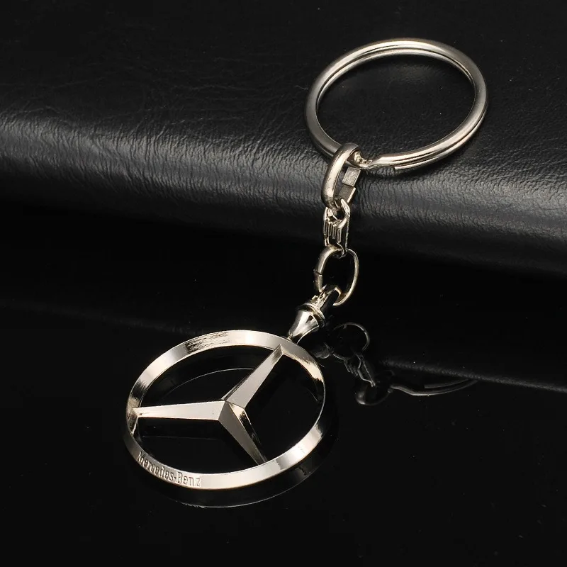 1Pcs Car Emblem Keychain 3D Metal Key Ring Accessories For Mercedes Benz AMG Smart W205 C300 W203 W206 W108 W124 W126 W140 W168