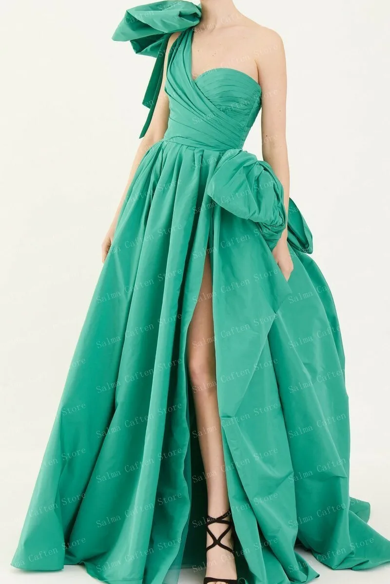 Um ombro vestido de cetim verde a linha vestidos de noite para as mulheres elgant babados querida vestidos com arco grande feito sob encomenda