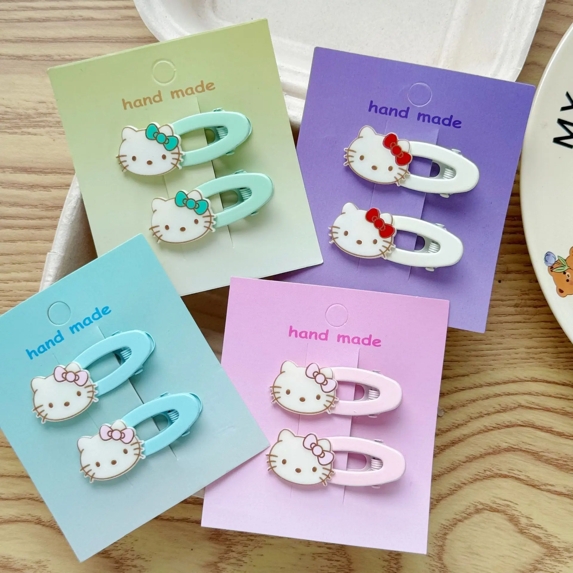

Miniso HelloKitty Cute Cartoon Hair Clip Creative High Beauty Hair Clip with Sweet Side Cute Girl Cat Duckboard Clip and Hairpin