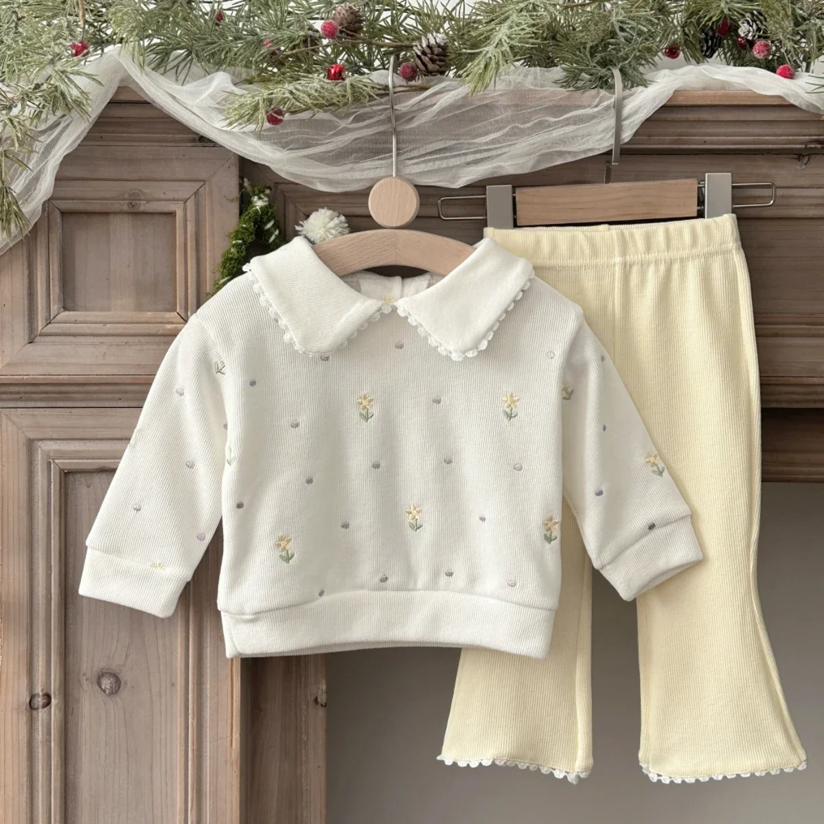 Y2K Style Toddler Girl 2Pcs Set 1-3 Years Pink Floral Embroidery Sweatshirt + Flare Pants Casual Fashion Outfit