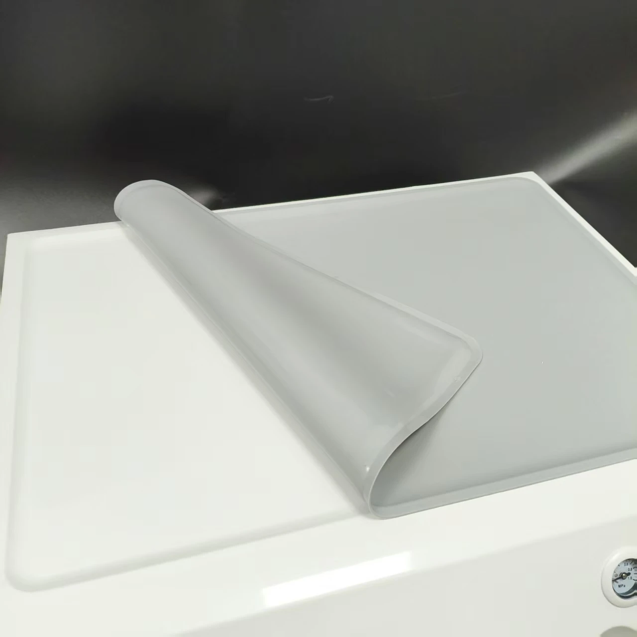 

Waterproof Anti-Slip silicone Thickened Pads Covers for dental unit Worktable Tool Tray Instrument Tray dental auxiliary control