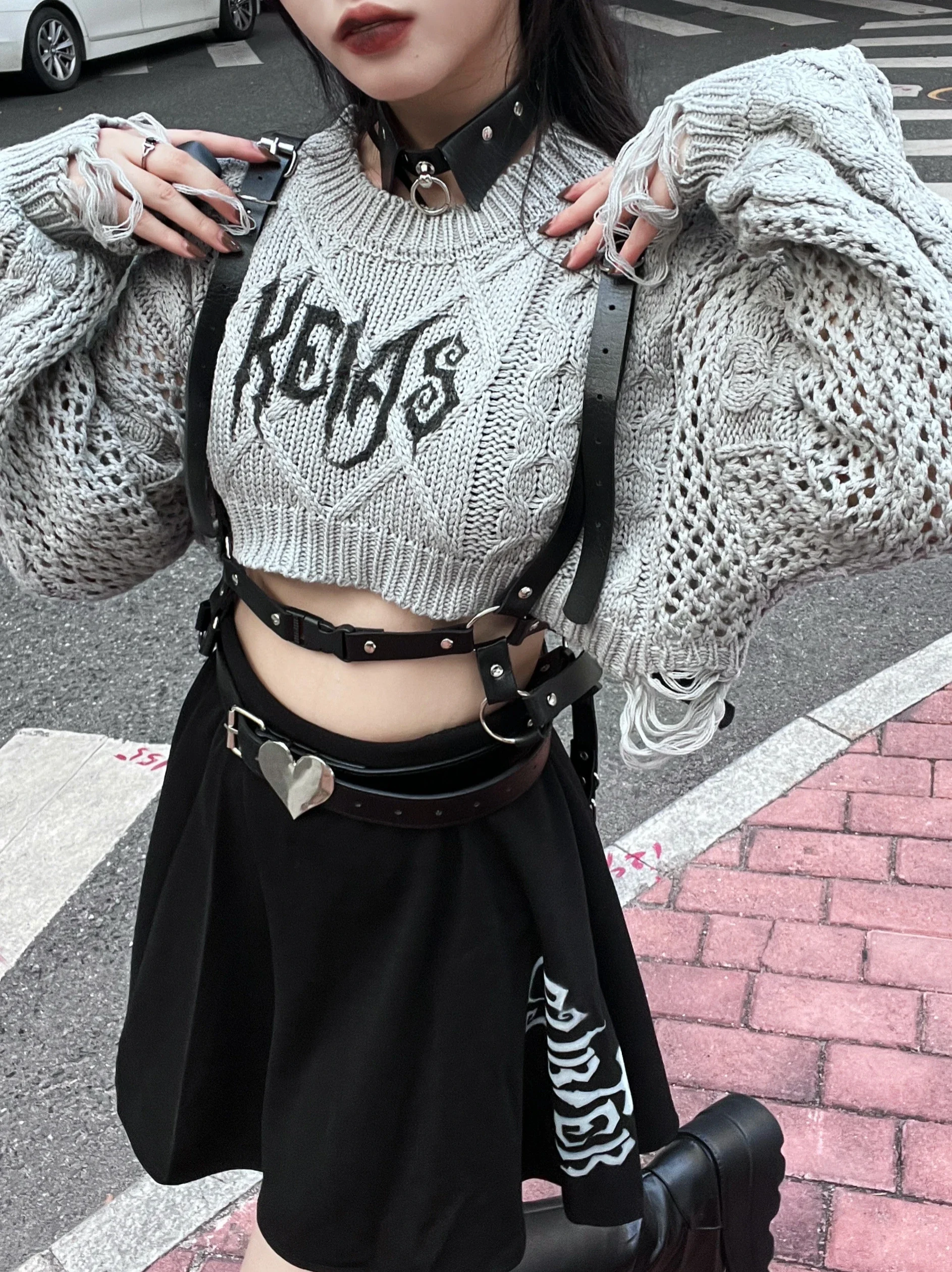 Ruibbit Harajuku Gothic Black Gray Letter Embroidery Women Punk Style O-Neck Loose Vintage Knitted Pullovers  Sweaters Y2k