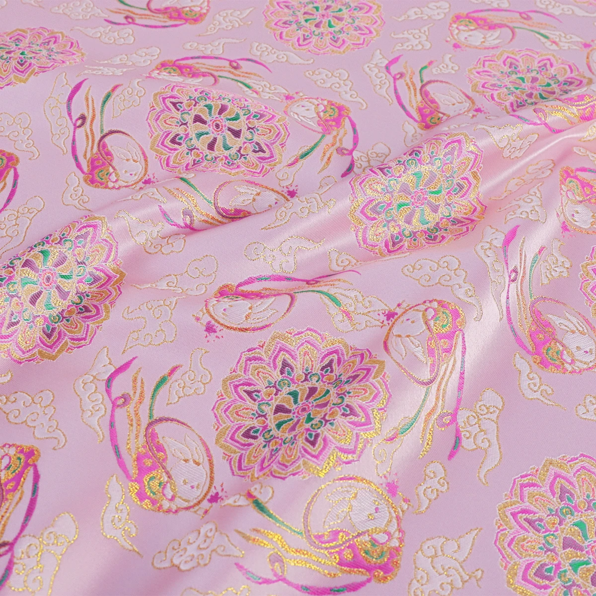 

Damask rabbit pattern jacquard embroidery clothing fabric used for sewing children's dresses and coats