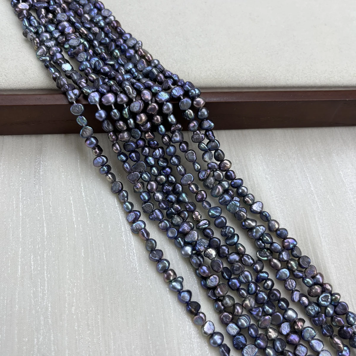 

4-5mm3A Natural Freshwater Irregular Blue Purple Pearl Isolated Bead Jewelry MakeDIY Necklace Bracelet Accessories Women Wedding