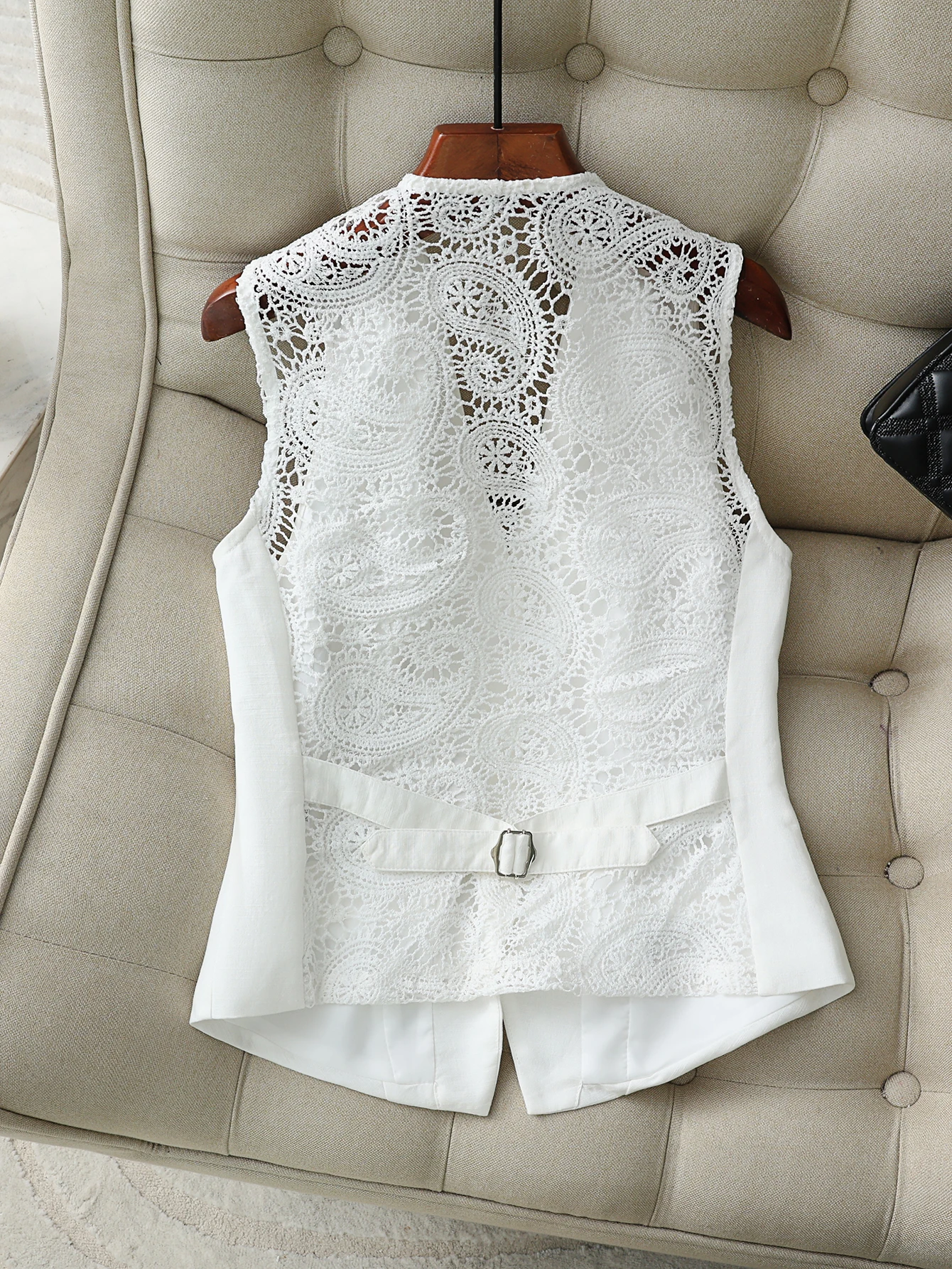 

Женский элегантный кружевной белый костюмный жилет, жилет без рукавов с v-образным вырезом на пуговицах, индивидуальный крой для офиса и нарядных мероприятий