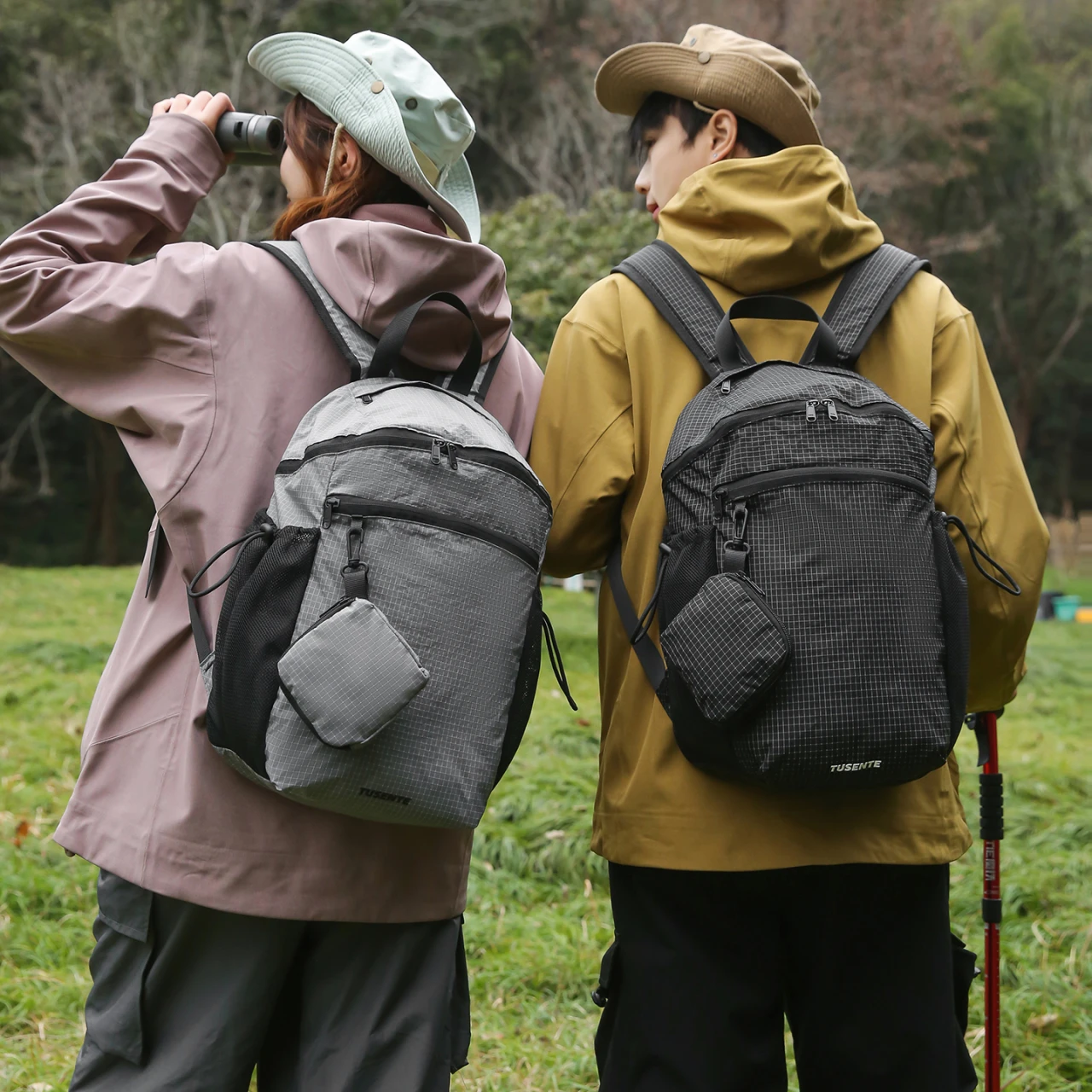 

Simple Design Large Capacity Sports Backpacks Men Casual Travel Backpack Fashion Plaid Pattern College Student School Book Bag