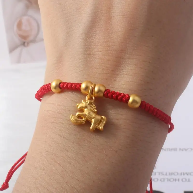 2026 الحصان سنة محظوظ حبل أحمر سوار النمط الصيني زودياك الحصان مضفر سوار المرأة مجوهرات الأزياء
