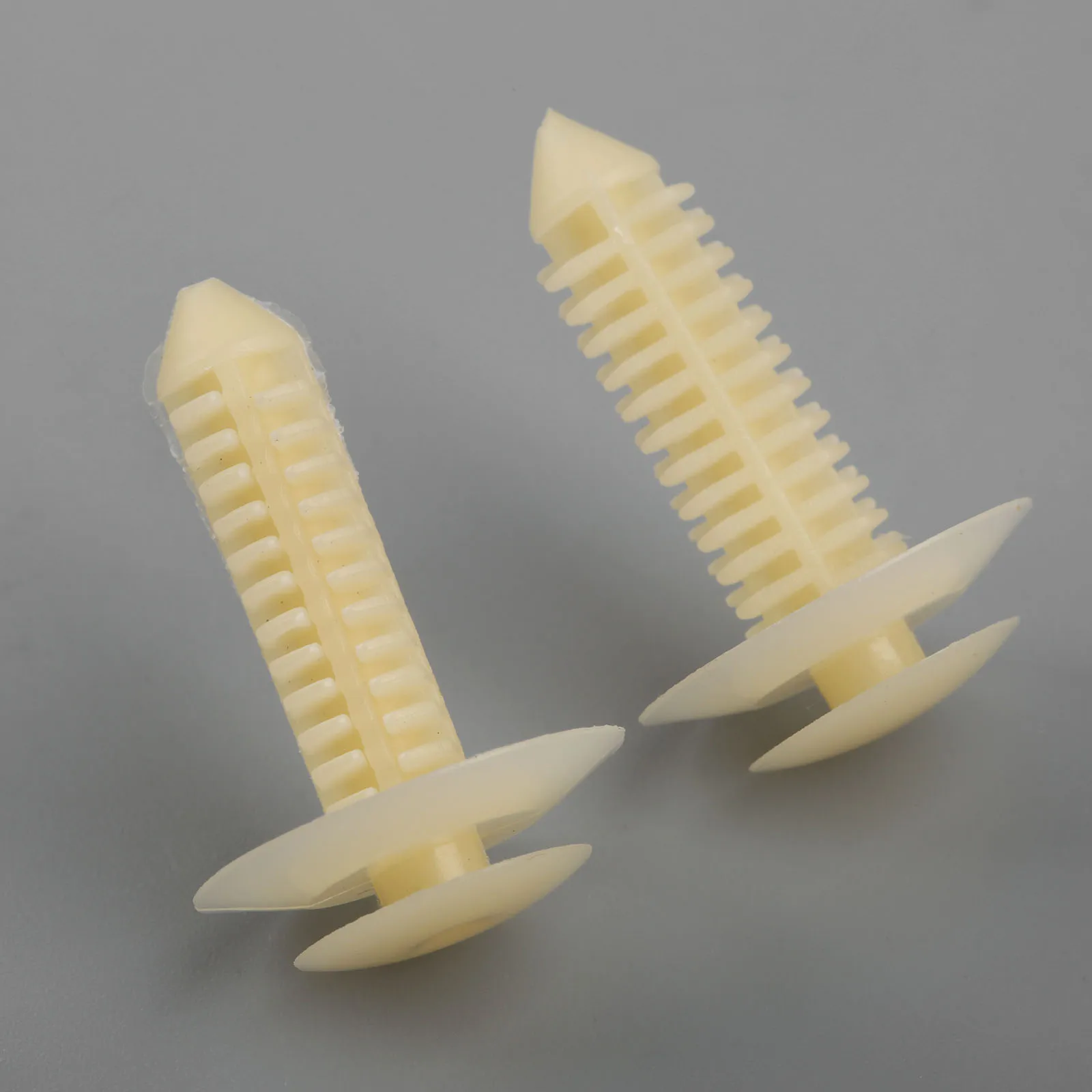 60 Pcs Car Fender Bumper Retainers Clip Door Trim Panel Clip For GMC Yukon Sierra Ford Auto Fasteners Plastic Rivets Automobile