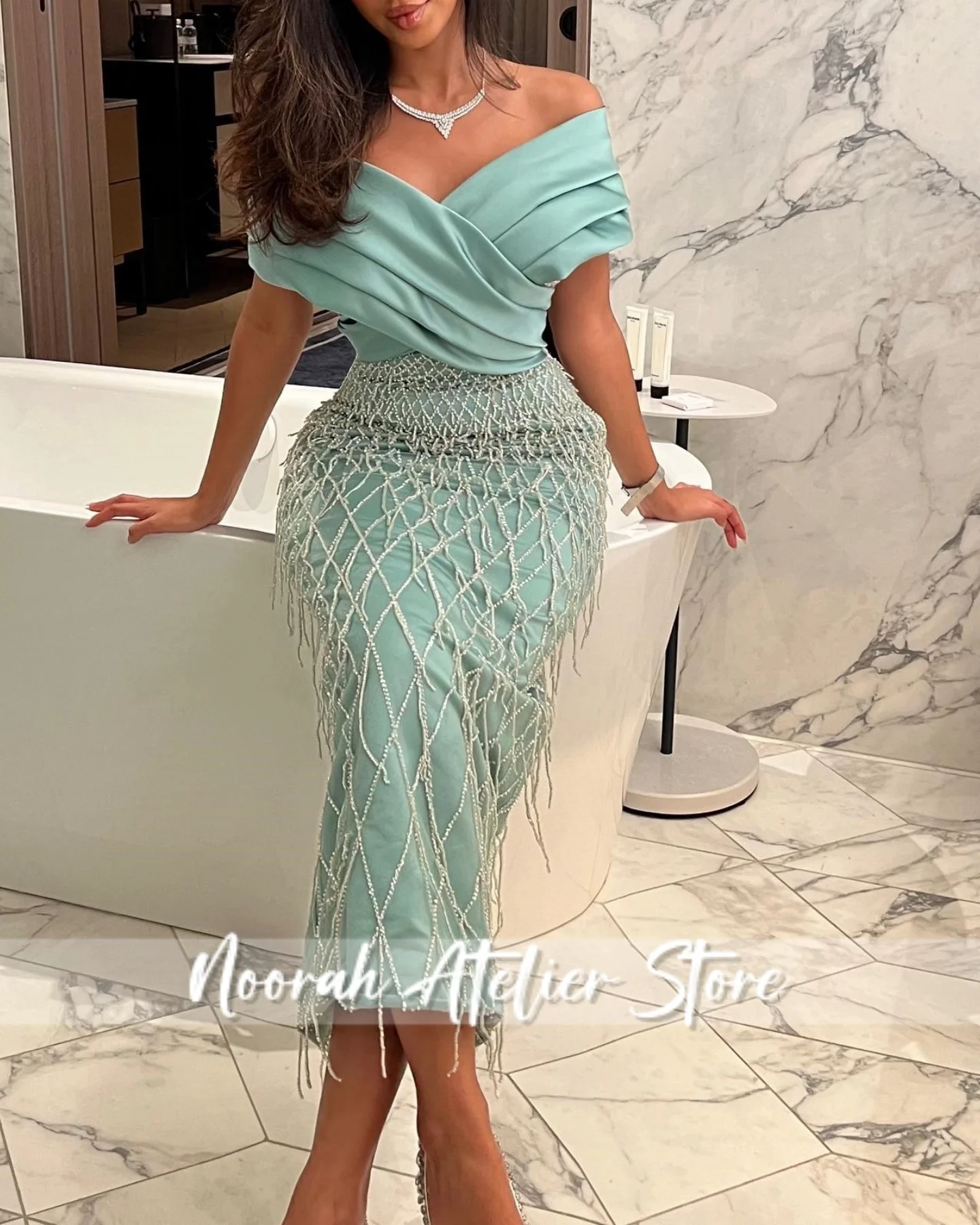 فساتين سهرة فاخرة مكشوفة الكتفين باللون الأخضر المريمية في المملكة العربية السعودية 2025 فساتين زفاف باللون الأزرق شرابة فستان رسمي مخصص