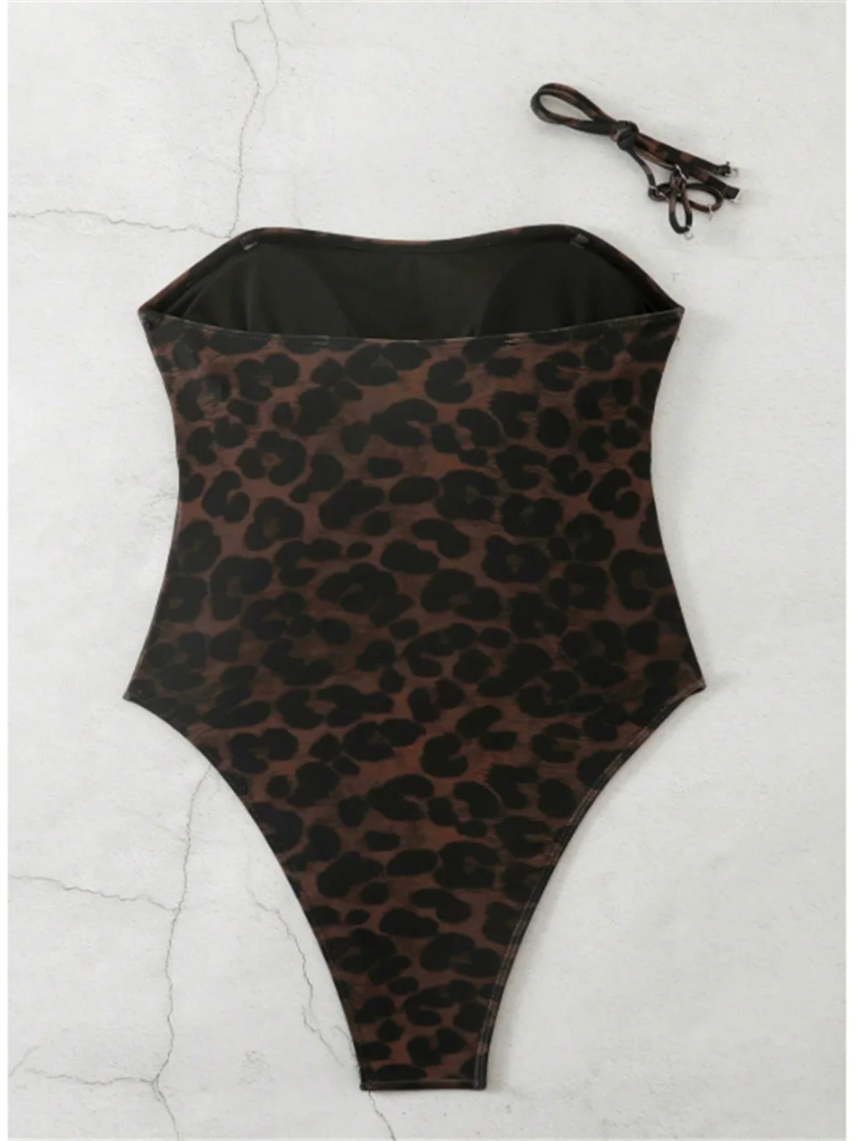S - XL New One Piece Swimsuit Female High Leg Cut Monokini Bather Bathing Suit Swim Leopard Printed Bandeau Women Swimwear V8051