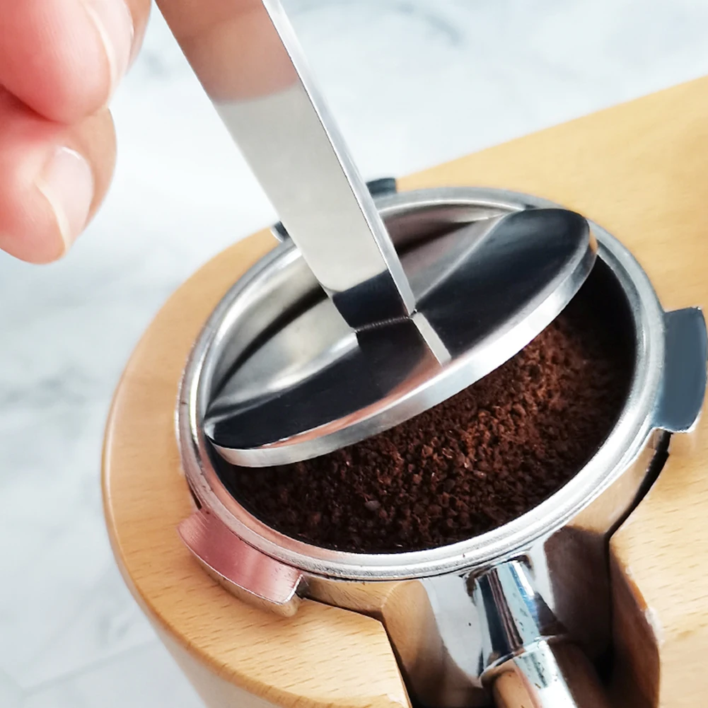 Cuillère à café polyvalente en acier inoxydable avec presse à expresso intégrée, parfaite pour les amateurs de café