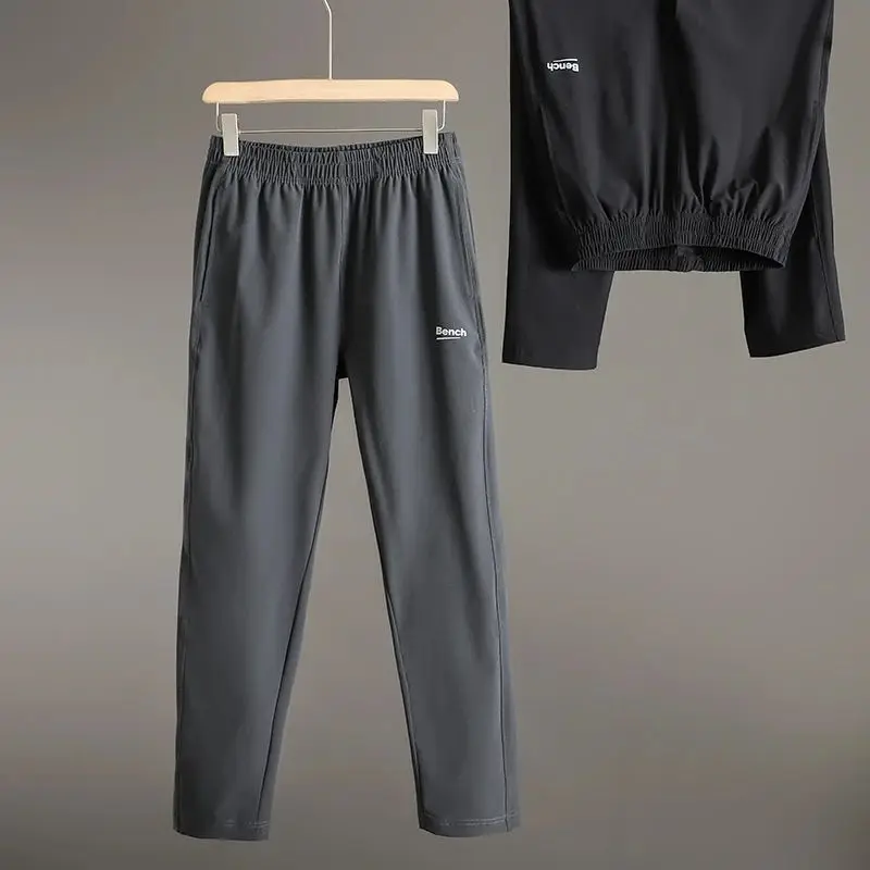 Lightweight Qui Dry… - image