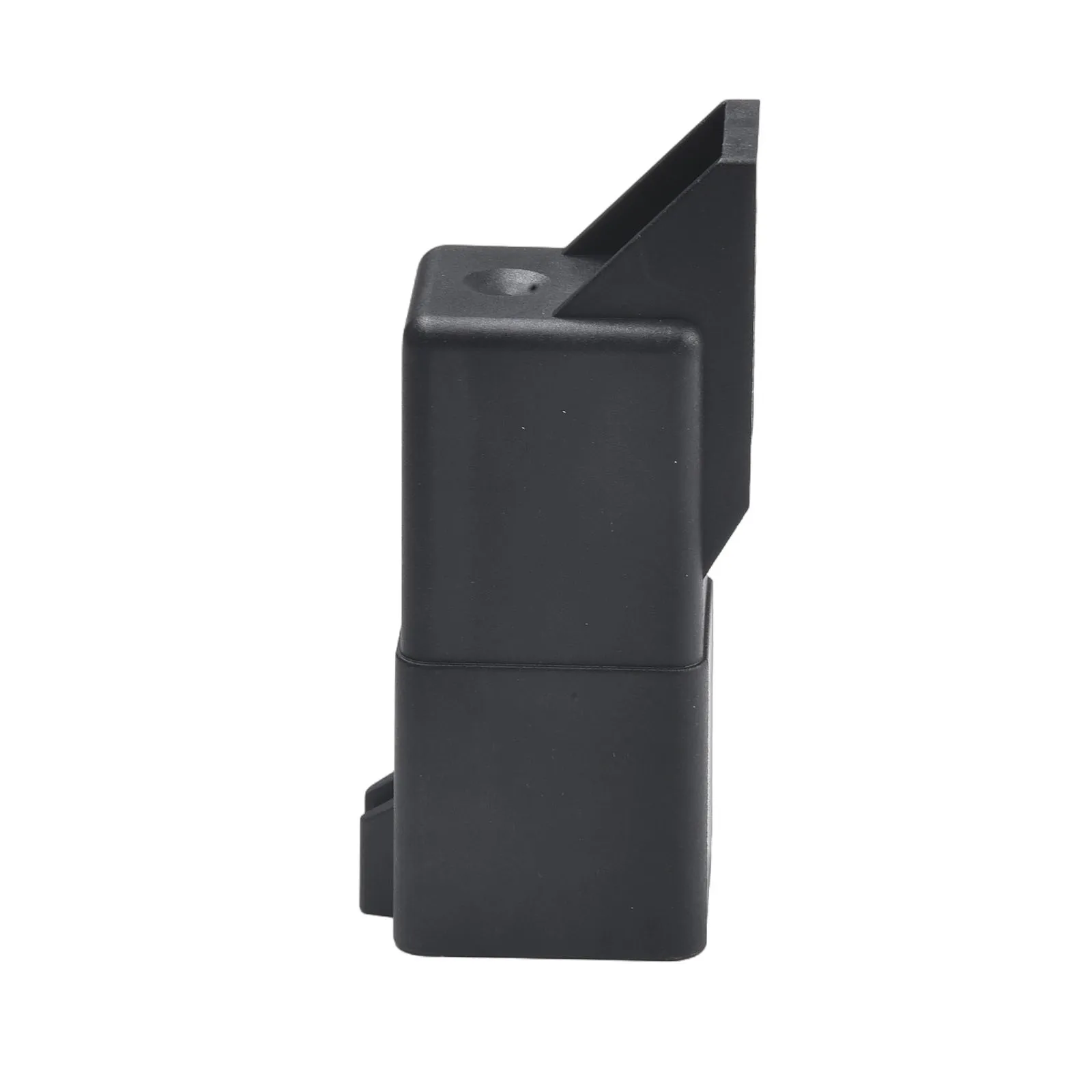 

Relay Glow Replacement for Volvo For S60 I 2 4 D Diesel Models 2005 2010 with OEM Numbers 30751798 31342687 8692859