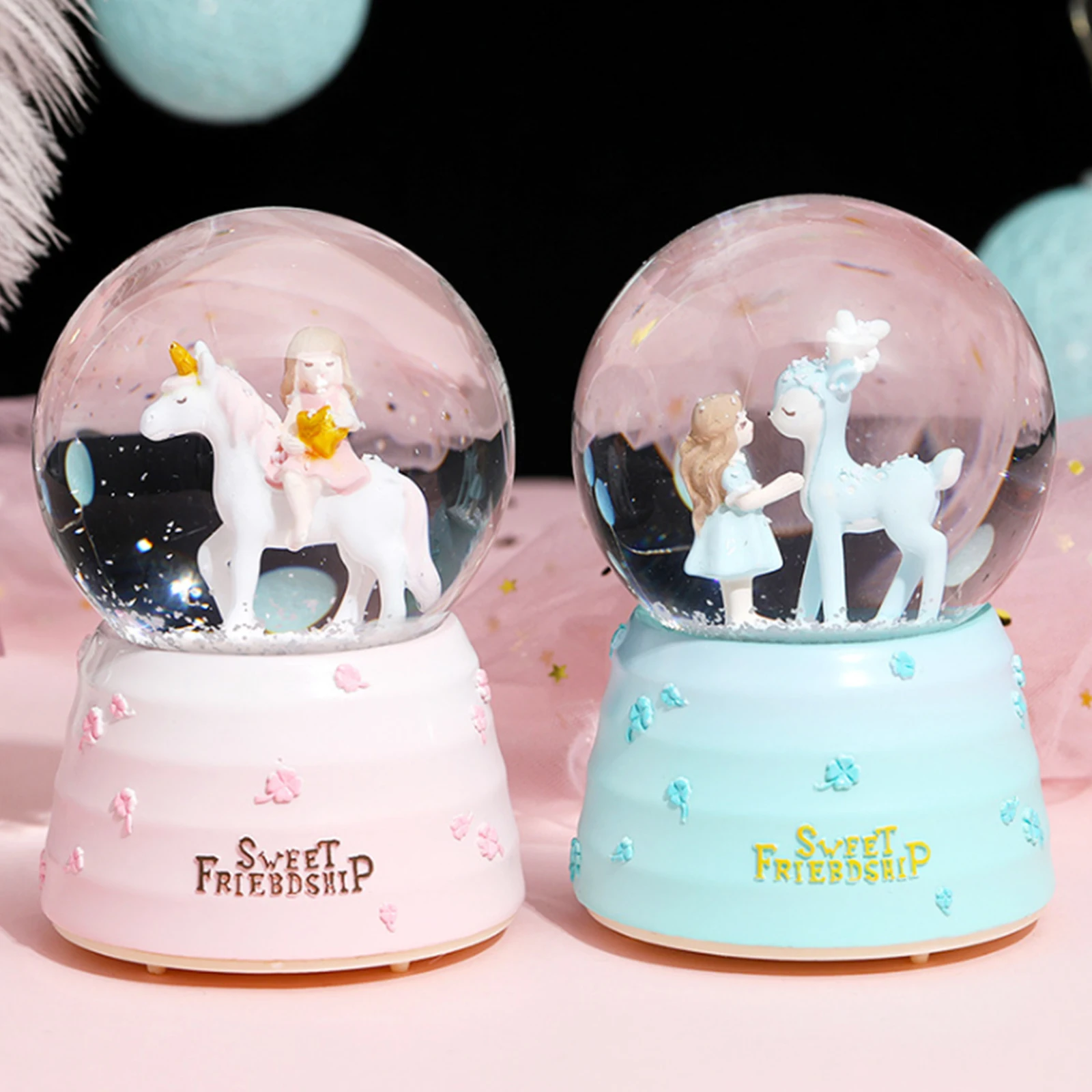 

Unicorn Crystal Ball Snow Globe Flash with Music Glass Material Baby Musical for Girls