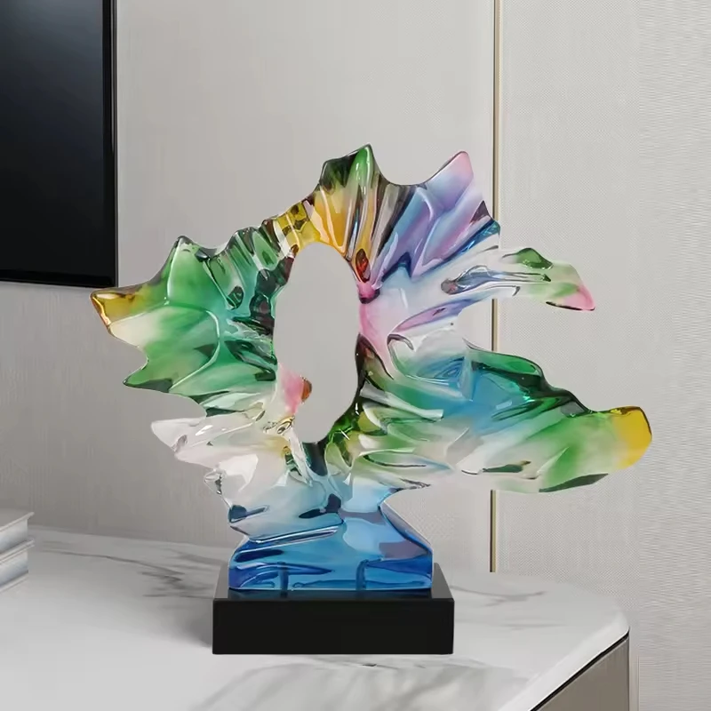 *m Factory Customized Modern Colored Transparent Resin Folk Art Sculptures Handicrafts for Hotel Lobby Decor
