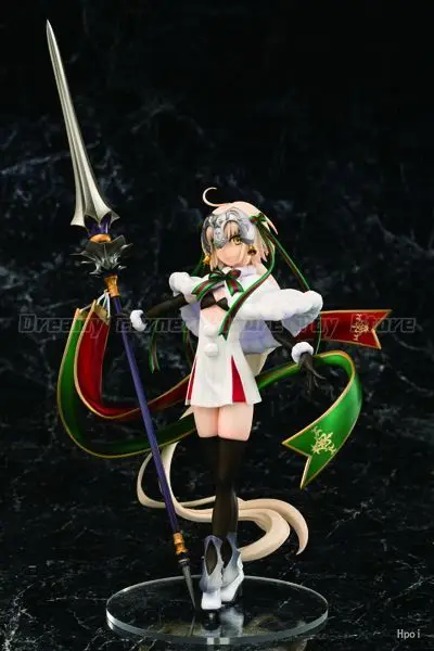 

В наличии: Фигурка EasyEight Plusone Fate/Grand Order Jeanne D'Arc Christmas Lily Lancer в масштабе 1/8