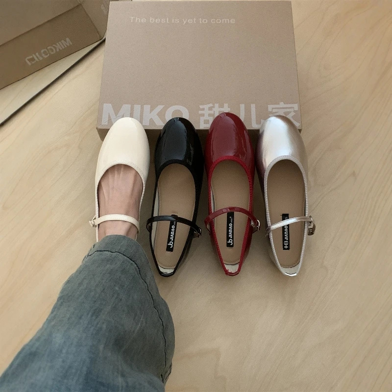 女性の靴秋ラウンドトゥモディス女性靴バレエフラット秋モカシン-2026-新しい快適なドレスバレリーナメアリージェーンズ