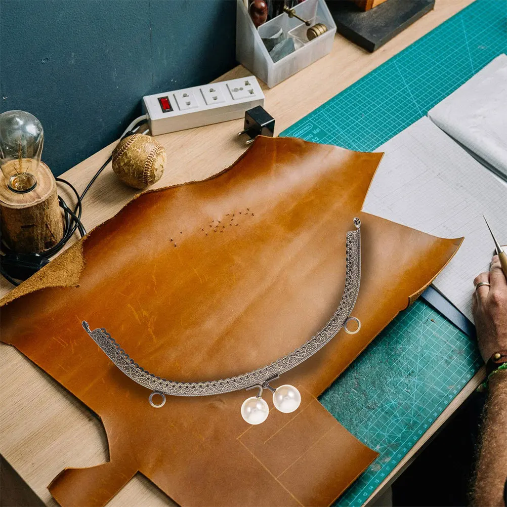 

2Pcs Pearl Snap Frame Classic Floral Purse Clasp Metal Bag Making Hardware Handle for Handcrafted Handbags DIY Accessories