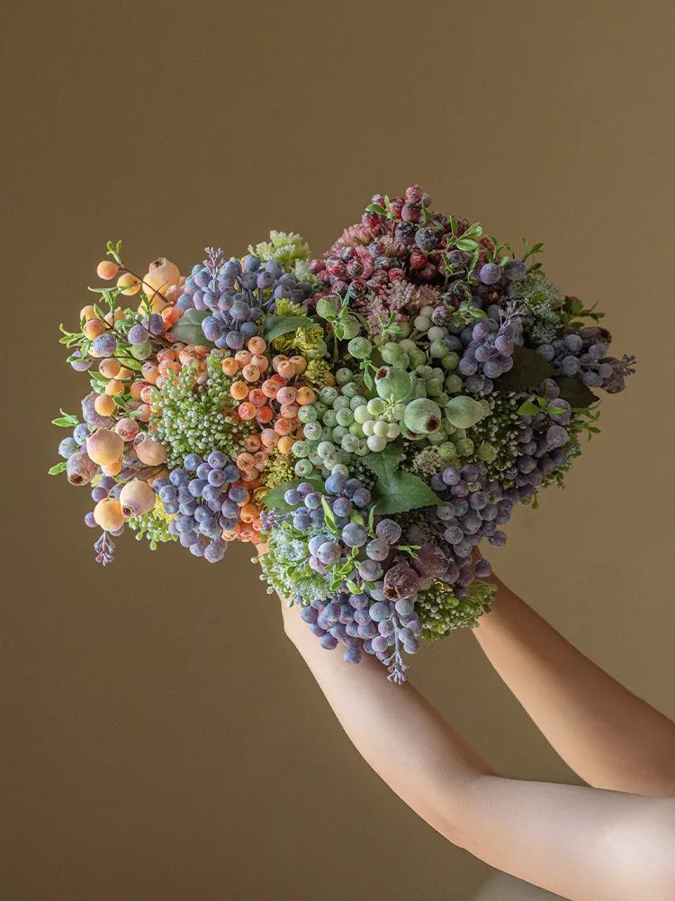 Artificial flower blueberry fruit fake flower high-end sense realistic decoration bionic dry branch flower arrangement decoratio
