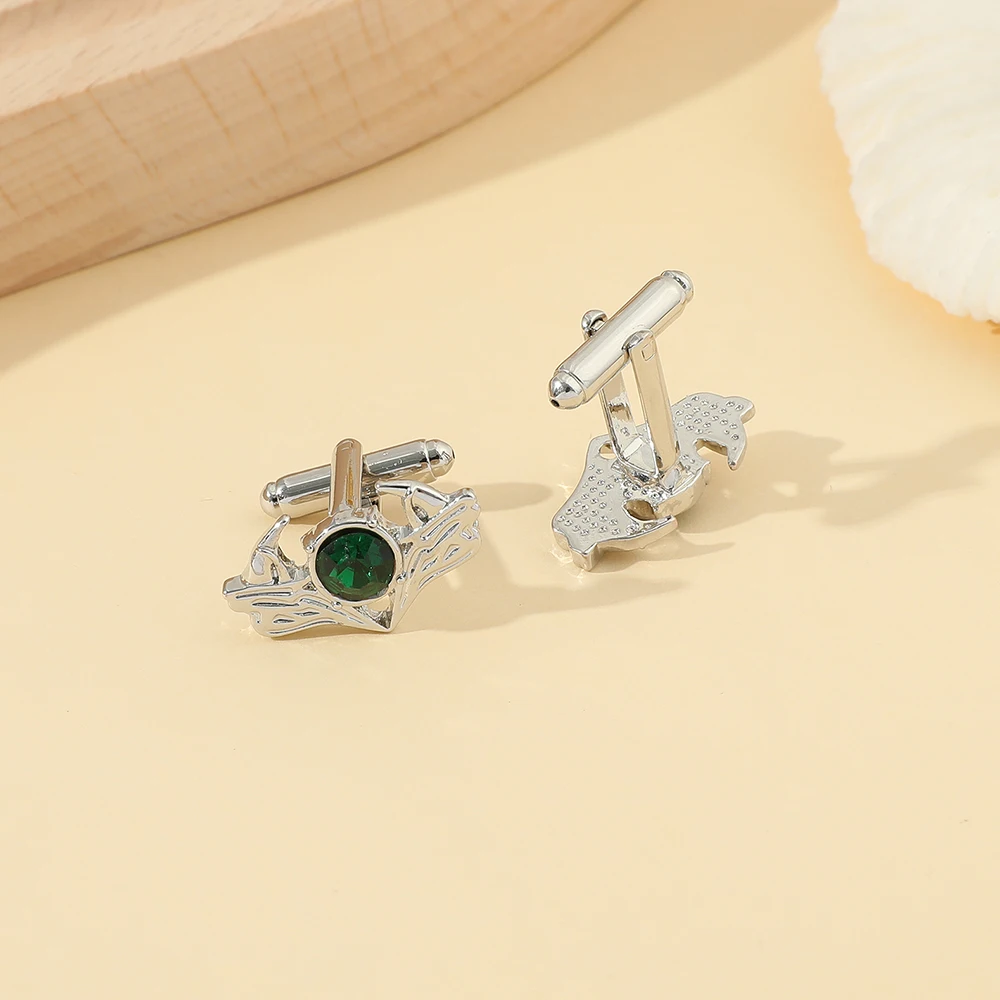 Movie A Song Of Ice And Fire Green Crystal Inlaid Cufflinks for Retro Style Clothing Elegant Accessories Cosplay Props Toys Gift