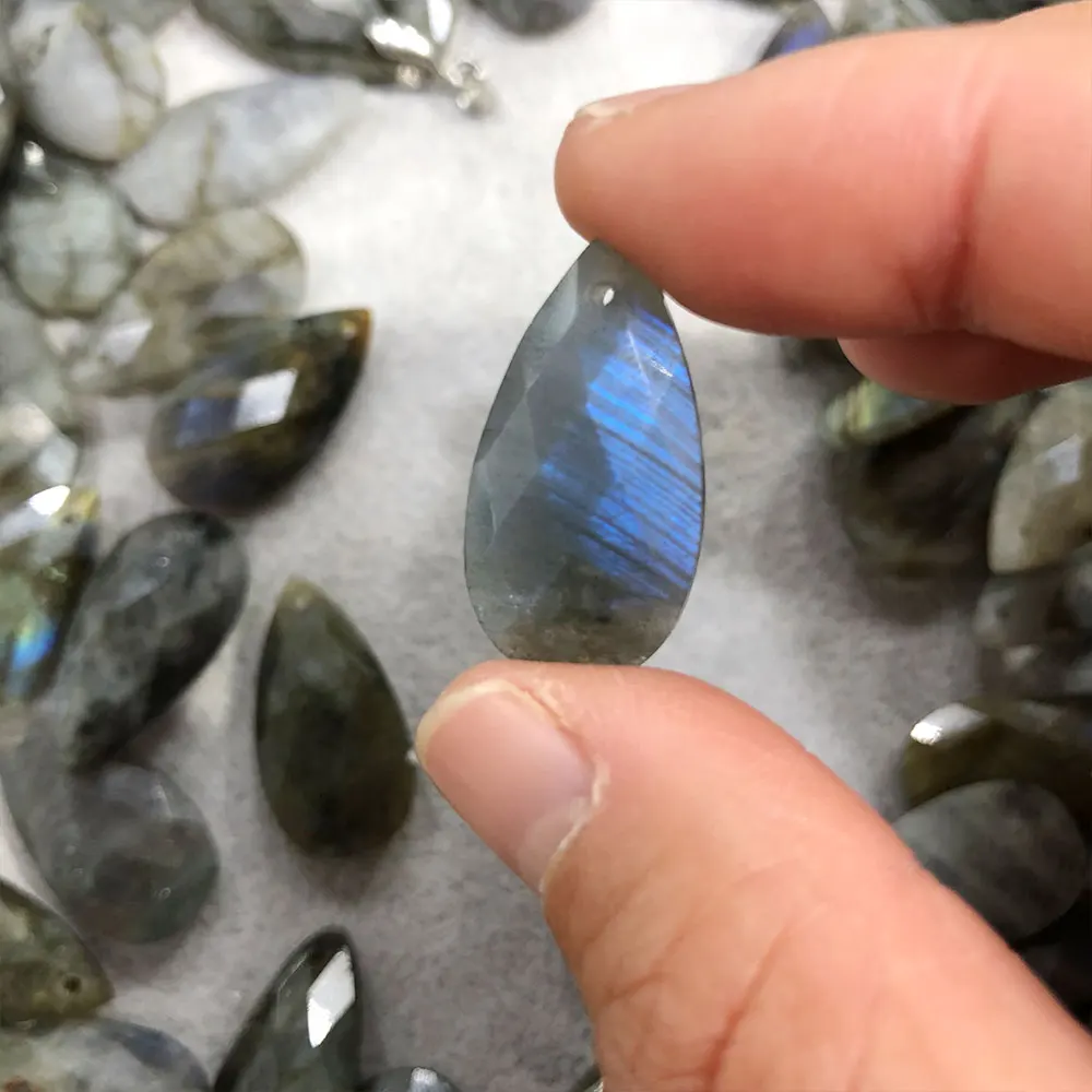 Natural Labradorite Teardrop Carvings Crystal Grey Moonstone Water Drop Healing Jewelry DIY for Pendant Gemstone Crystals Stones