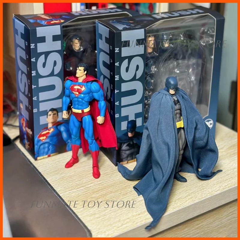 Figura de Acción Articulada de Batman y Superman de 16 cm, Juguete Coleccionable de la Liga de la Justicia de DC, Modelo de Adorno